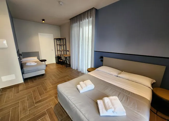 Global Hotel